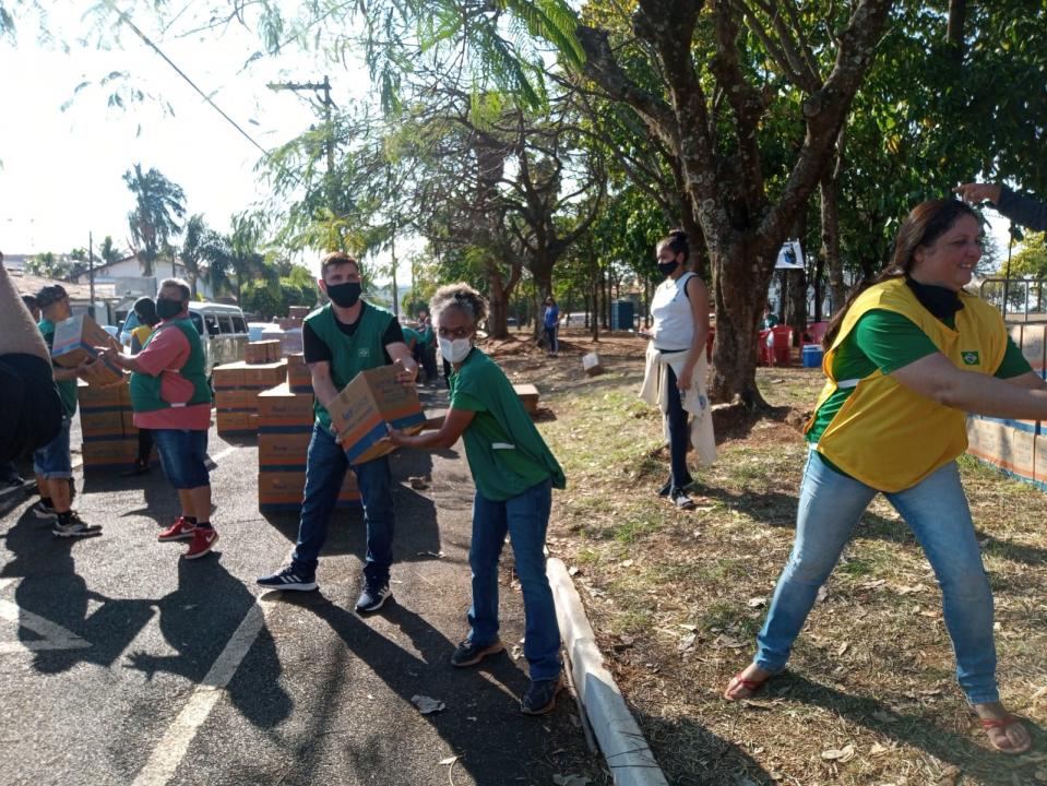 Foto 10 de 11 — Com presença de Eduardo Bolsonaro, vereadores e lideranças pedem impeachment de Edinho Silva